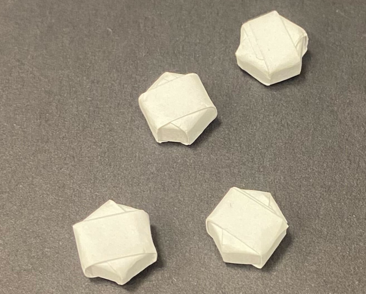 nuts 58 - Imaged object